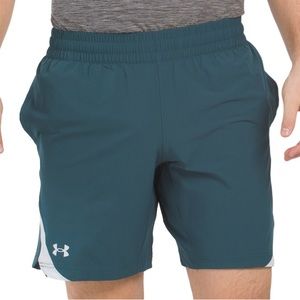 Men’s Under Armour Shorts - Size XL